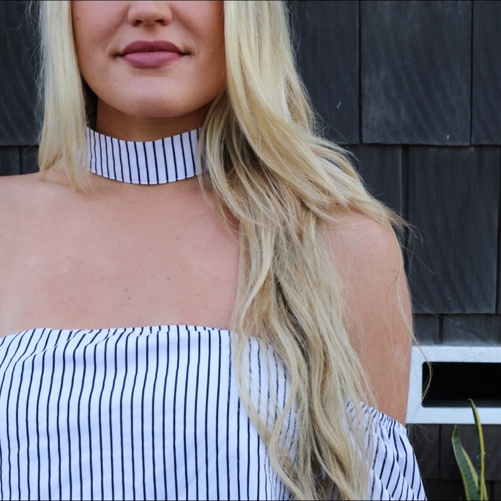 white striped choker top - Picture 4 of 5